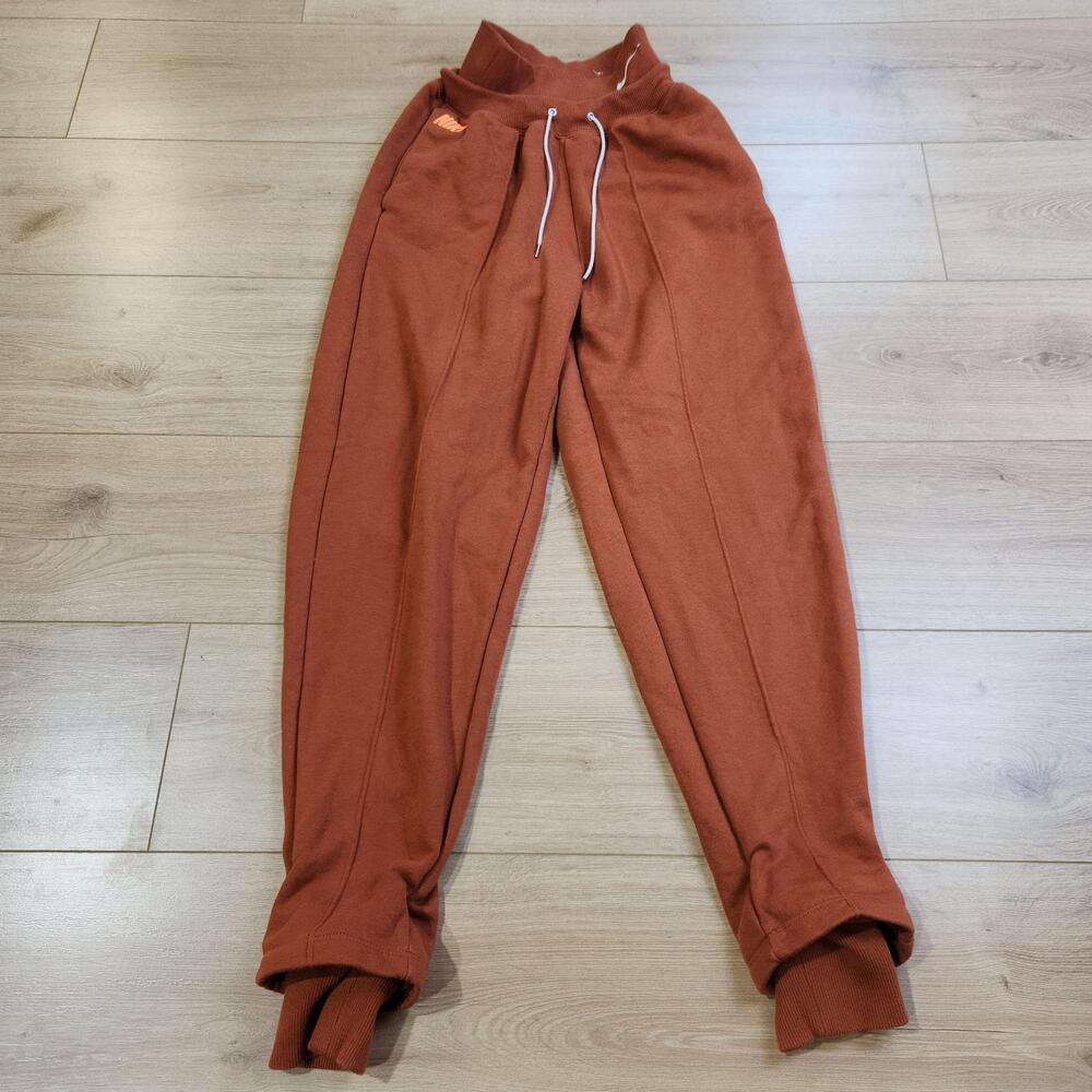 Nike Sportswear Icon Clash Easy Fleece Joggers Womens Small Orange Drawstring